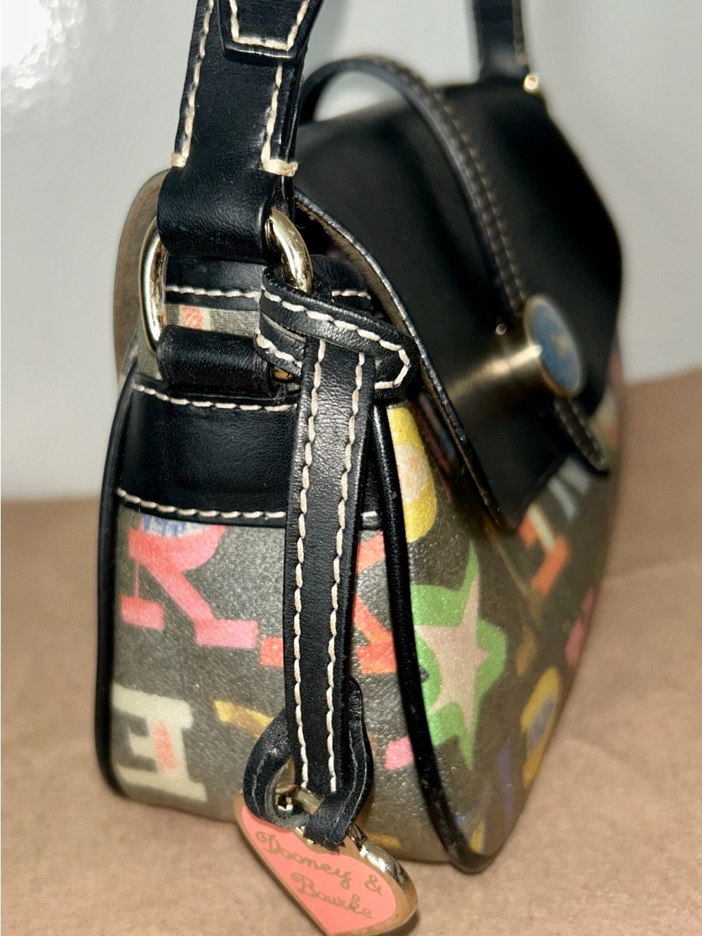 Dooney & Bourke Doodle (Crayon Graffiti) Collection Flap
Shoulder Bag.  Y2K Rare - Picture 3 of 9